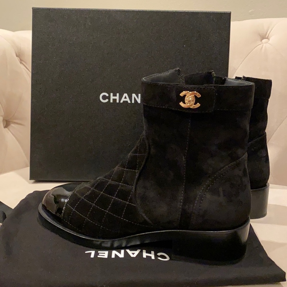 Black CHANEL suede and patent leather ankle boots sz 37